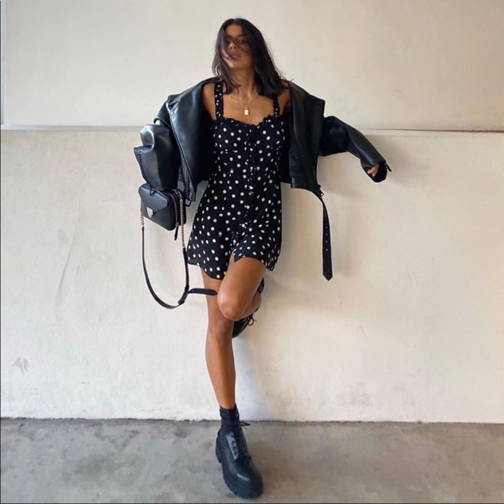 NWT Réalisation Par Julia Dress